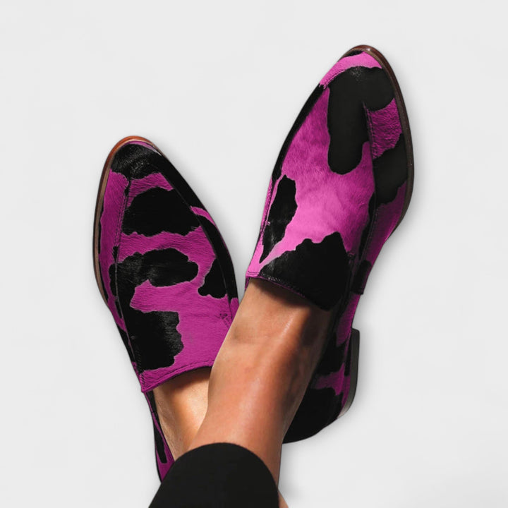 Janet – Cow Print