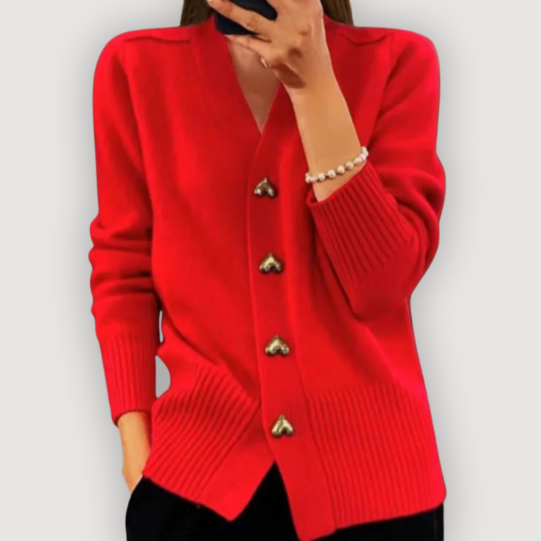 JAMIE – HEART BUTTON CARDIGAN