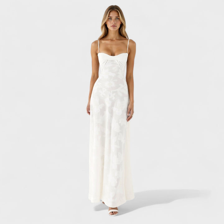 Kaylee - Maxi dress in floral lace