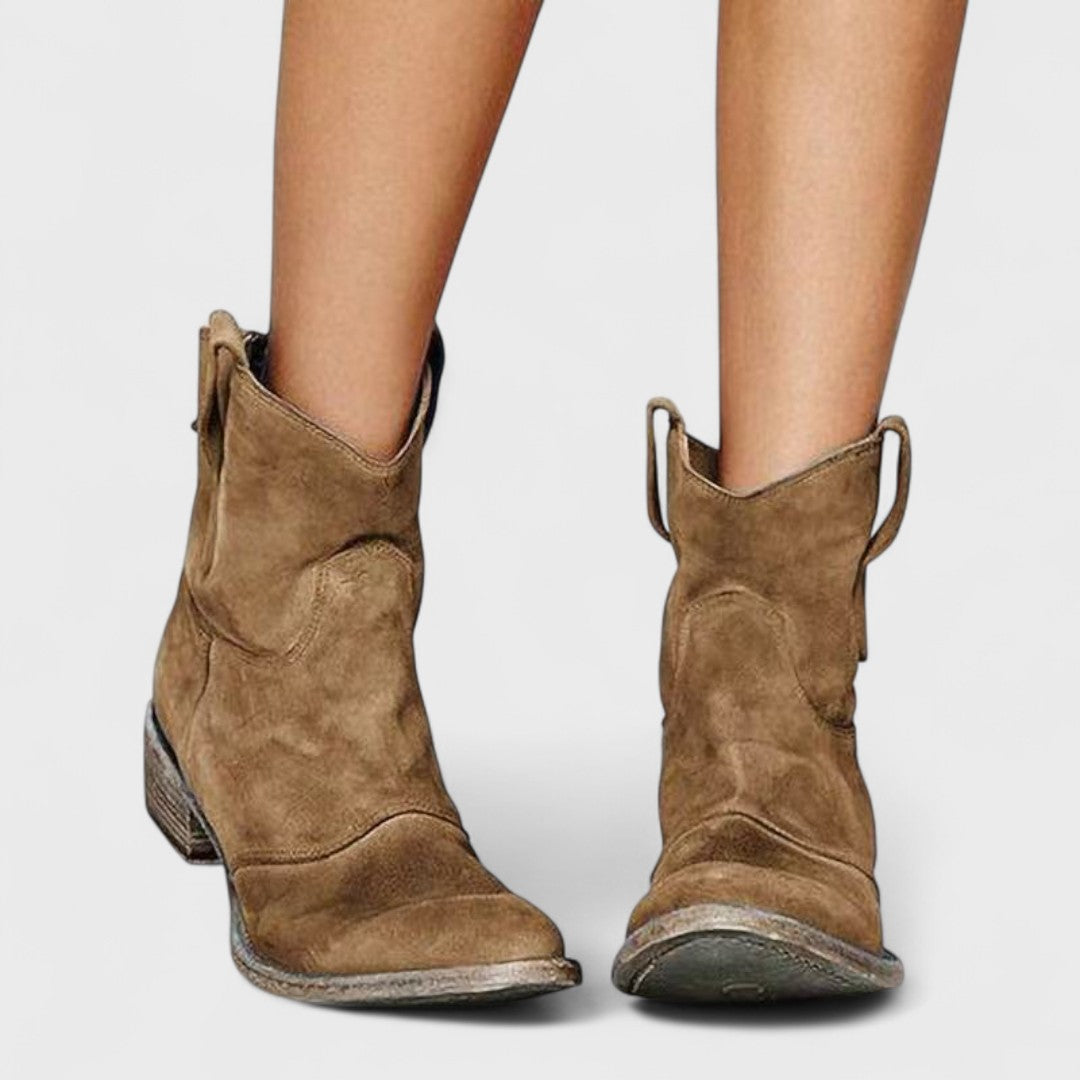 Annelore | Timeless Elegant Ankle Boots