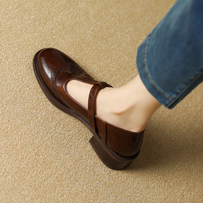 Amelie – Classic Women's Strap Shoes