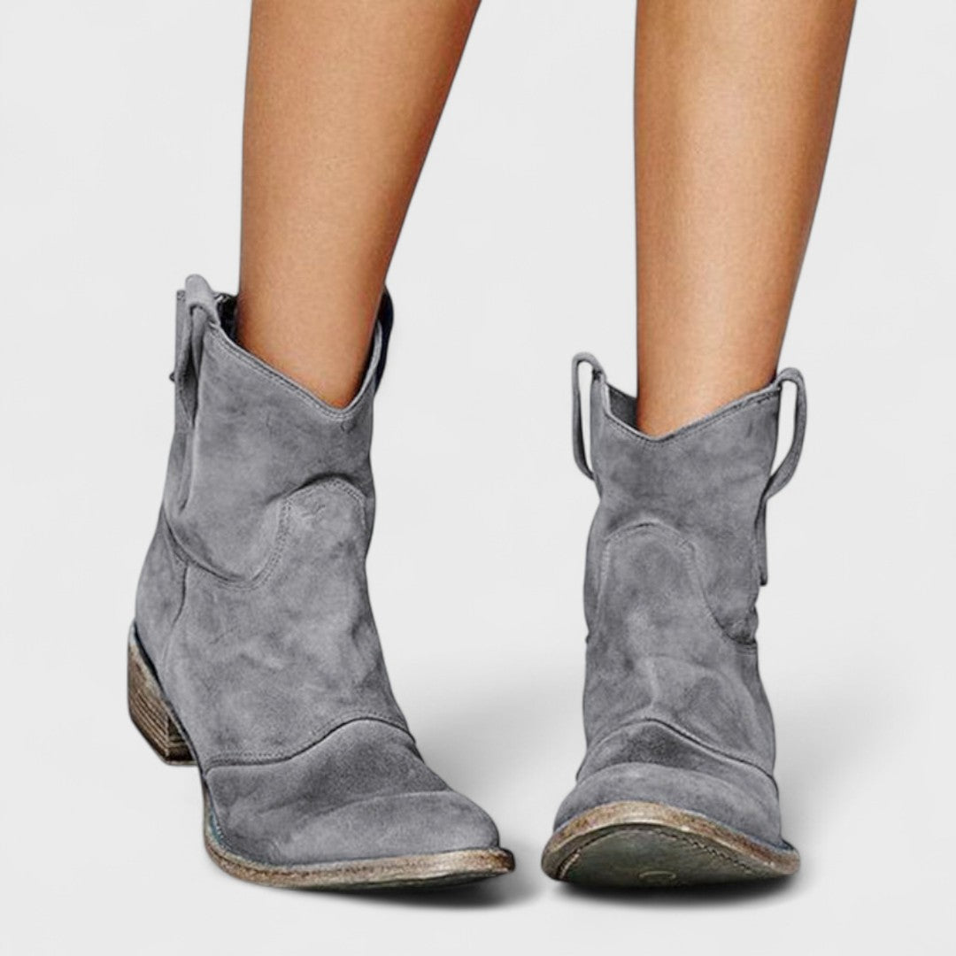 Annelore | Timeless Elegant Ankle Boots