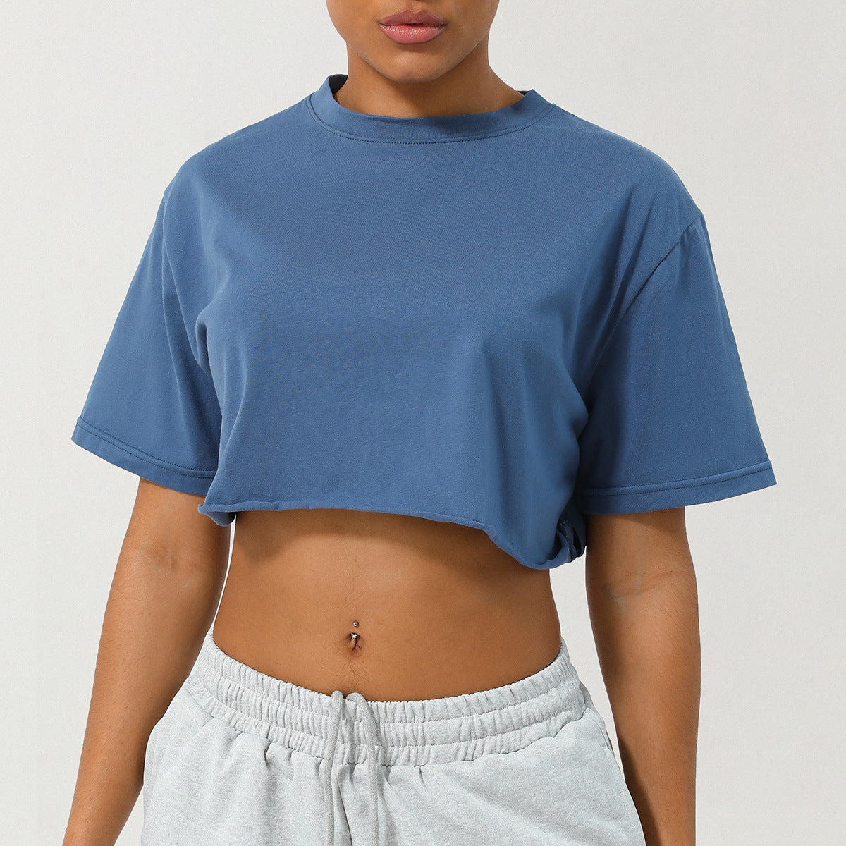 ALYSSA - Women Relaxed Fit Crop Tee