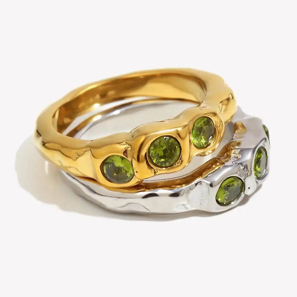 Vintage Golden Inlaid Gemstone Ring