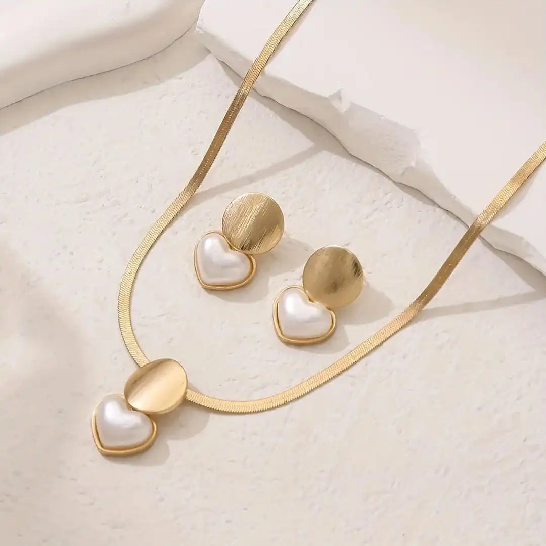 Vintage Gold Heart Necklace and Earrings Set