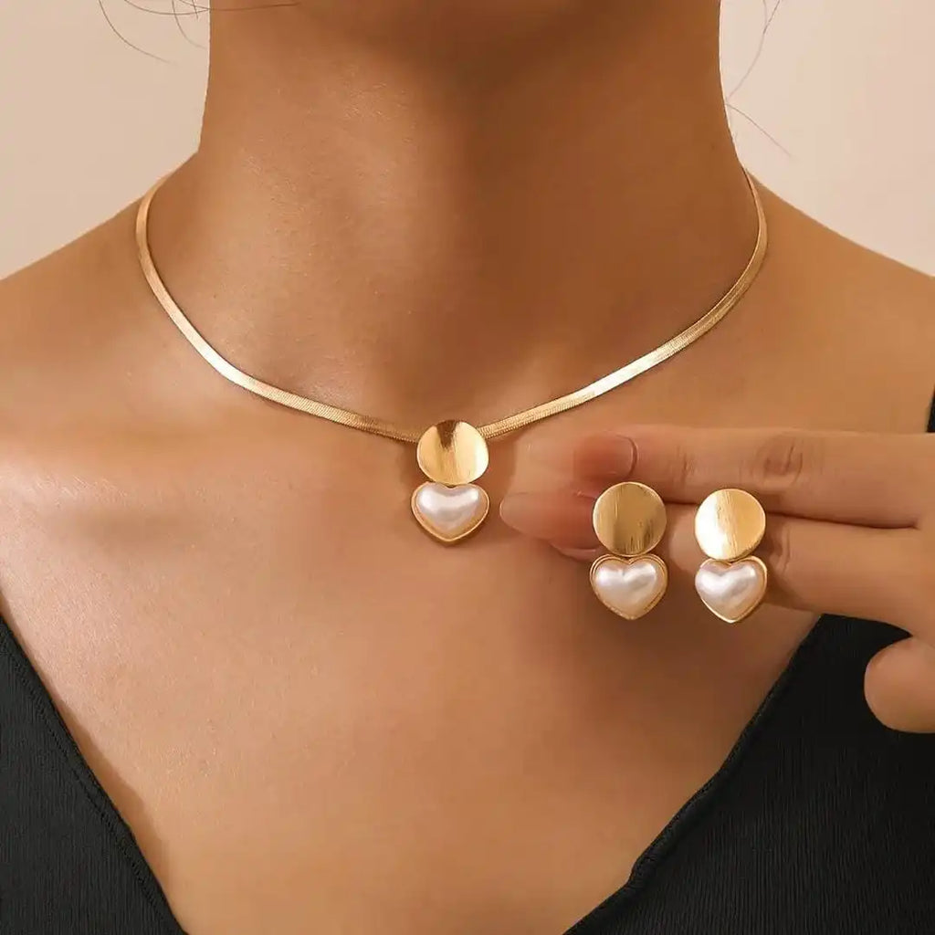 Vintage Gold Heart Necklace and Earrings Set