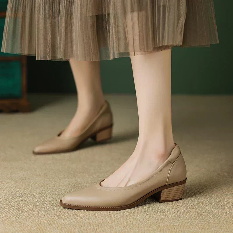 Ella – Mid-Heel Shoes