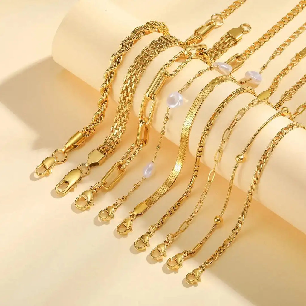 Stackable Bracelet Golden Pearl Set